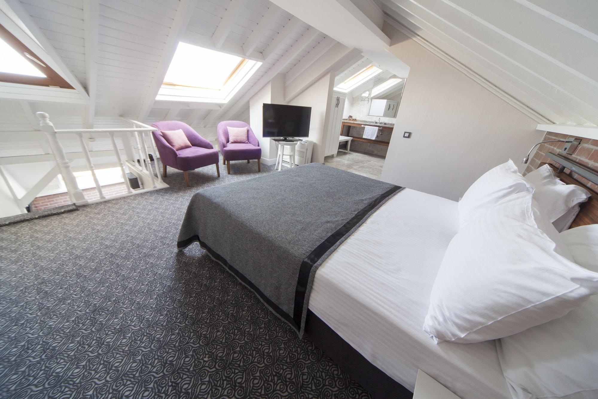 Montania Special Class Hotel Муданья Экстерьер фото