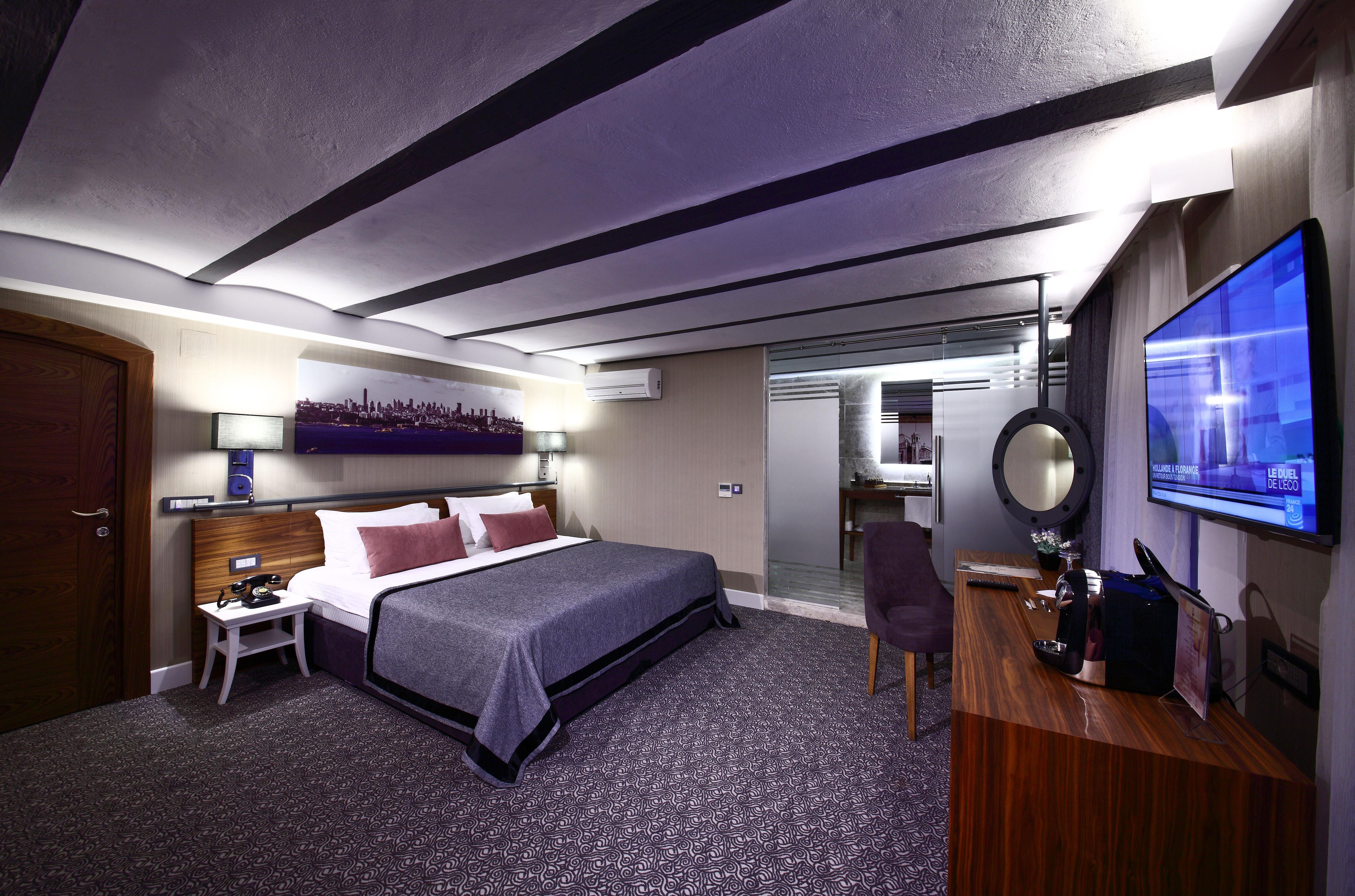 Montania Special Class Hotel Муданья Экстерьер фото