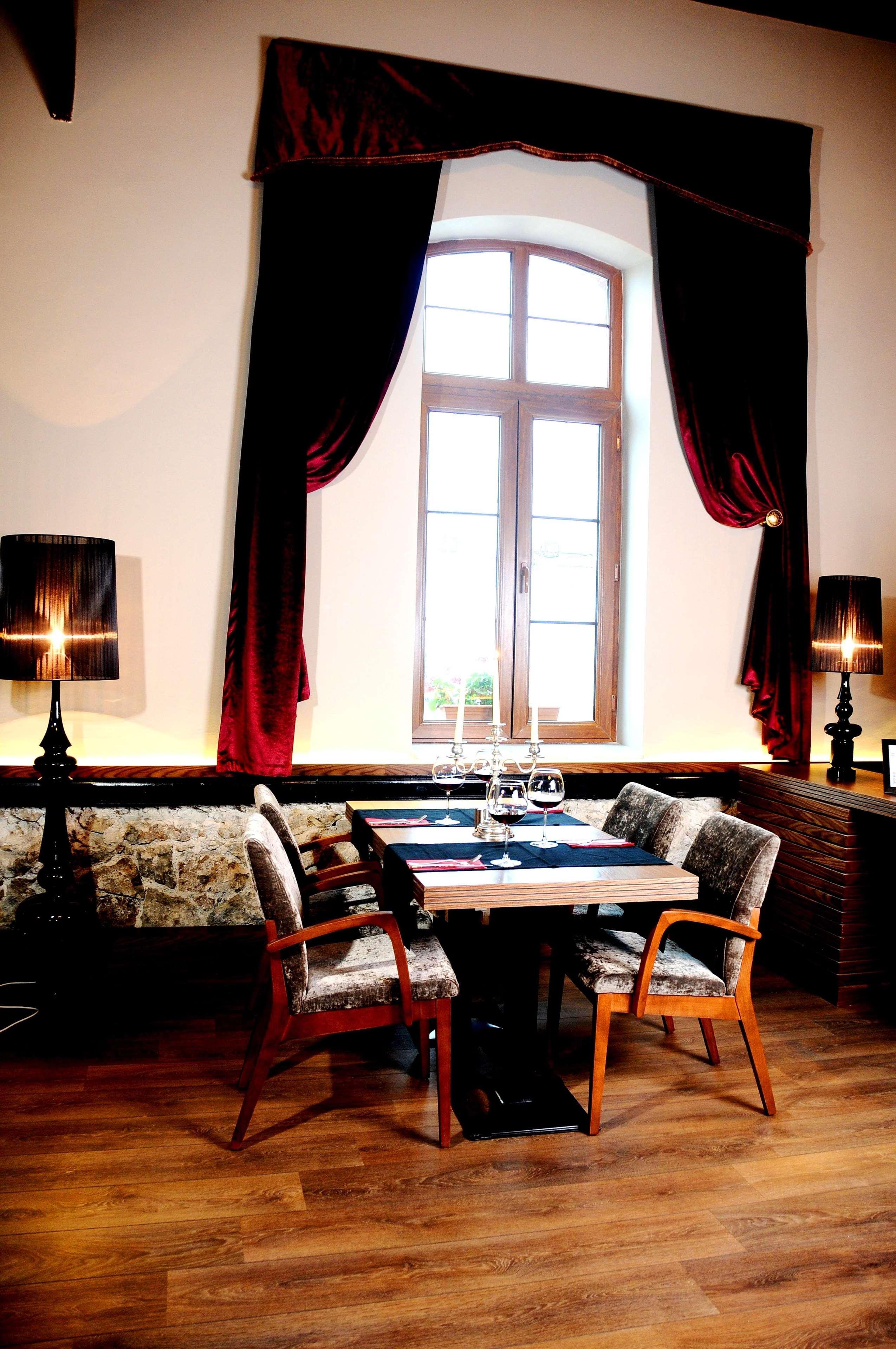 Montania Special Class Hotel Муданья Экстерьер фото