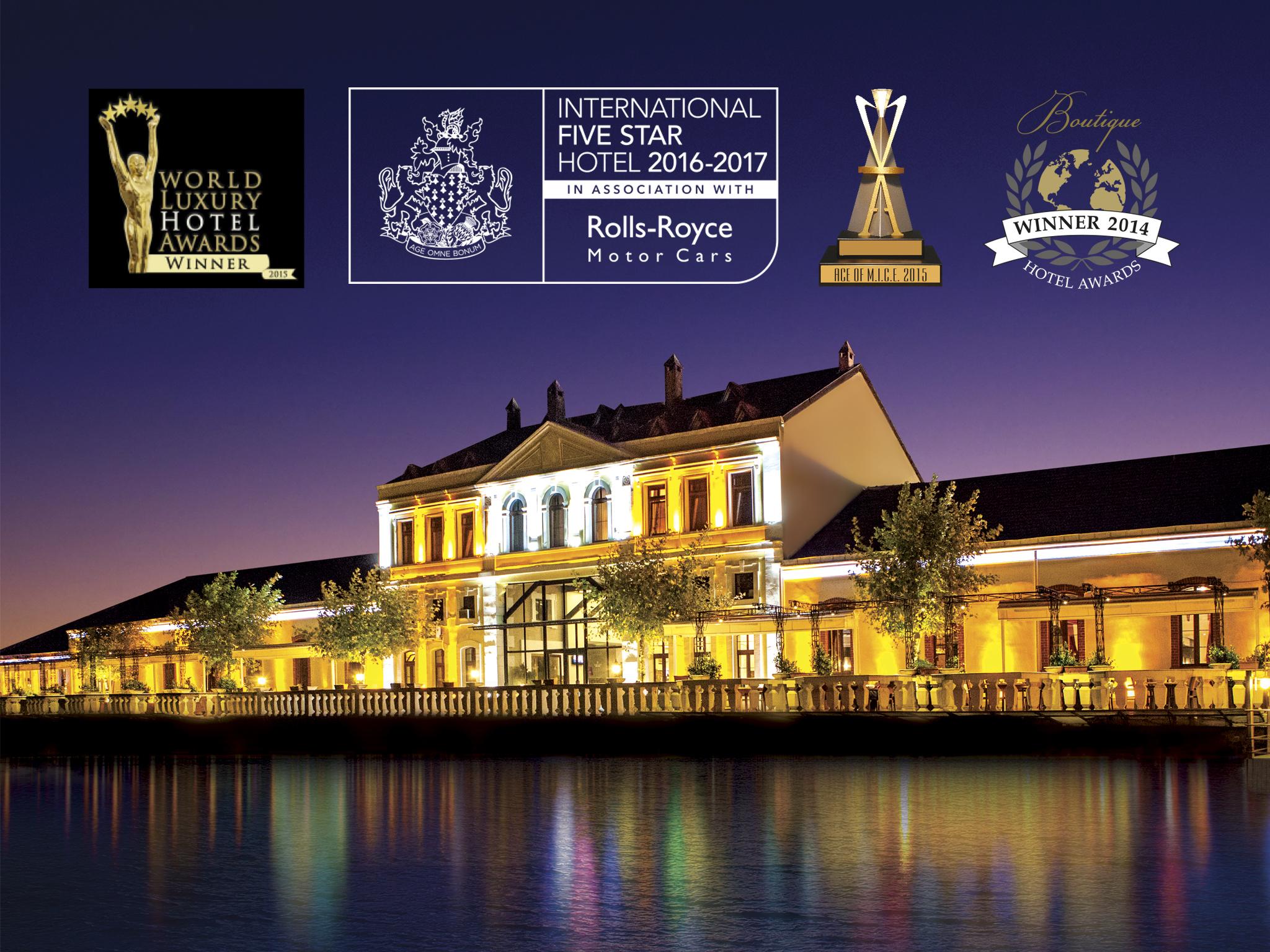 Montania Special Class Hotel Муданья Экстерьер фото