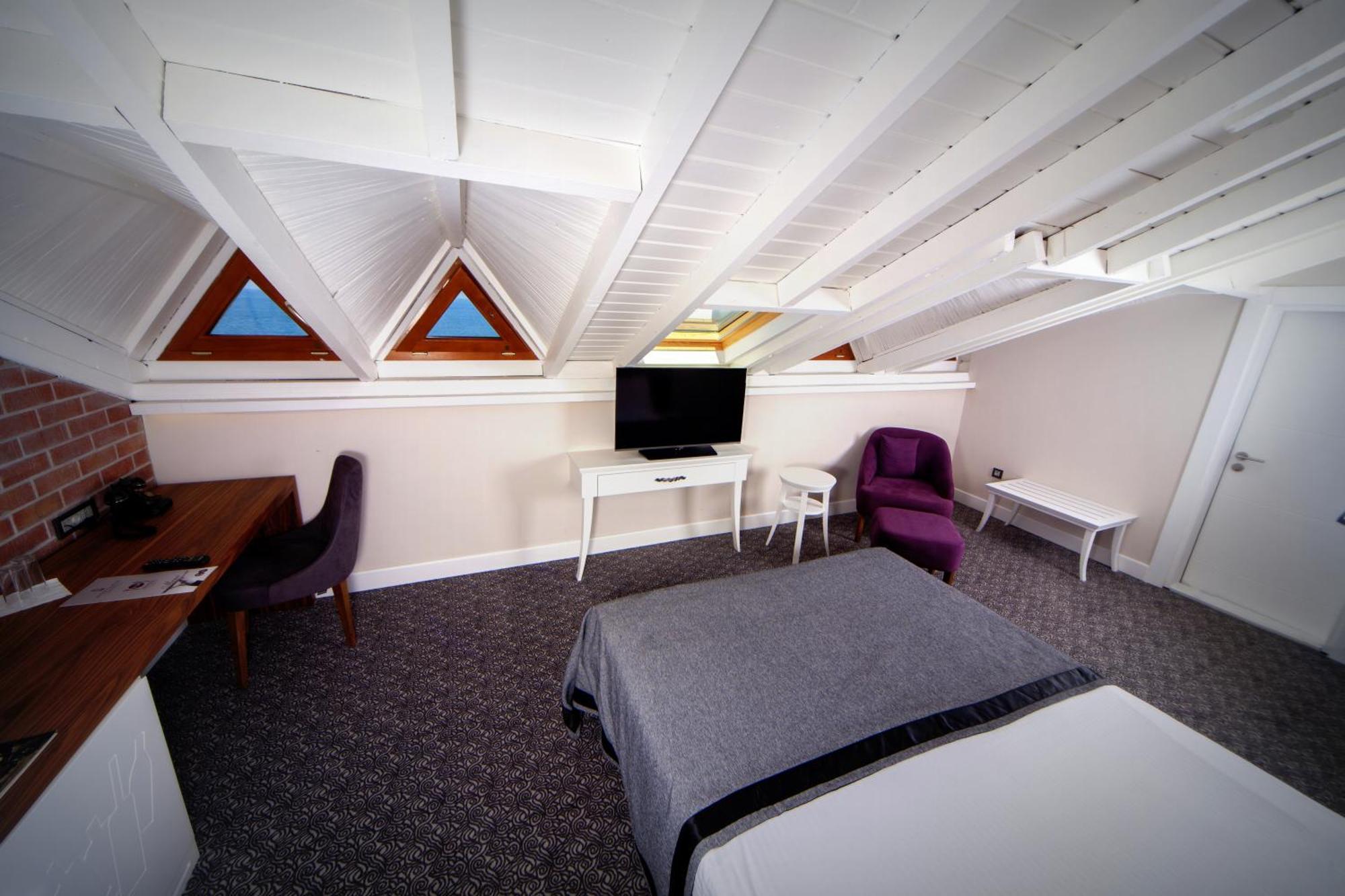 Montania Special Class Hotel Муданья Номер фото